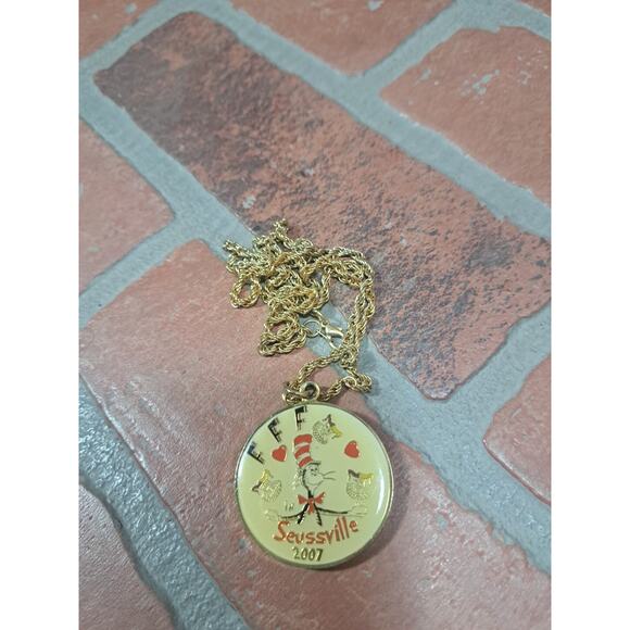 Fifty Funny Fellows 2007 Seussville Mardi Gras Doubloon Necklace Mobile Alabama - Picture 1 of 2